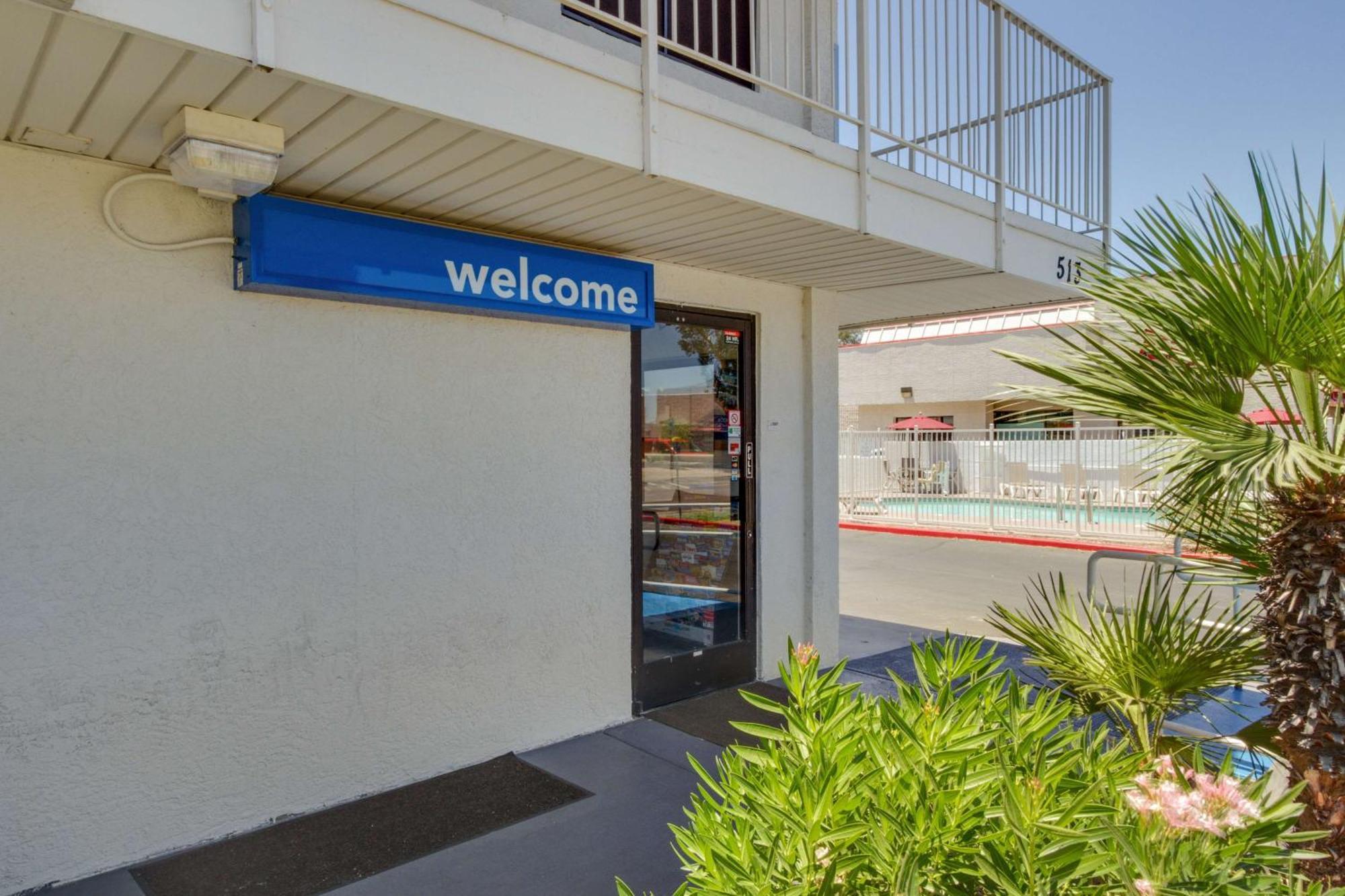 Motel 6-Tempe, Az - Broadway - Asu Екстер'єр фото