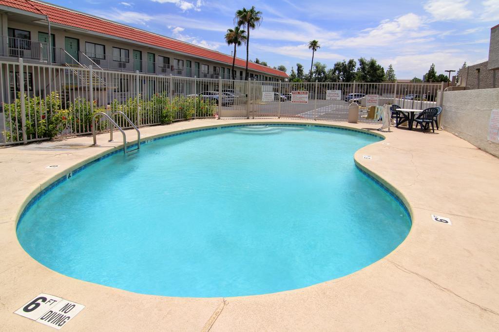 Motel 6-Tempe, Az - Broadway - Asu Екстер'єр фото