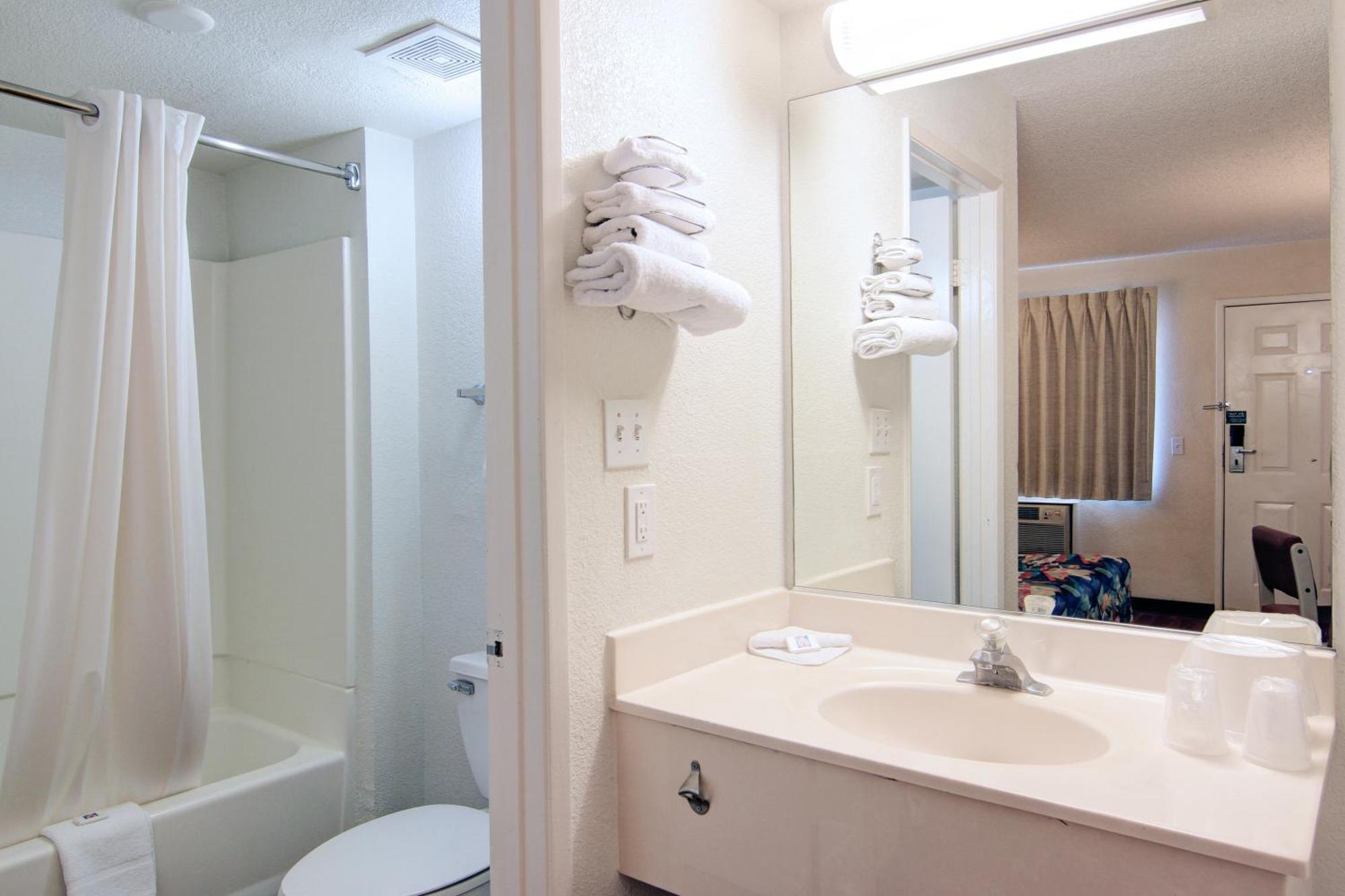 Motel 6-Tempe, Az - Broadway - Asu Екстер'єр фото